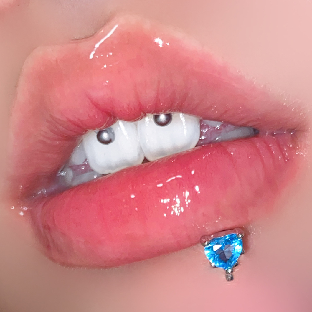 【Regret for not using it earlier】Love four color zircon nail ear nail peach heart 316 stainless steel claw stone body piercing jewelry