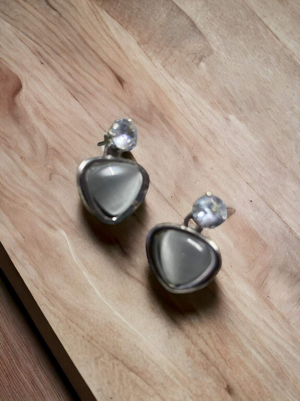 Trendy Modern Elegant Opal Stone Earrings(Jhumka) 1 Pair.