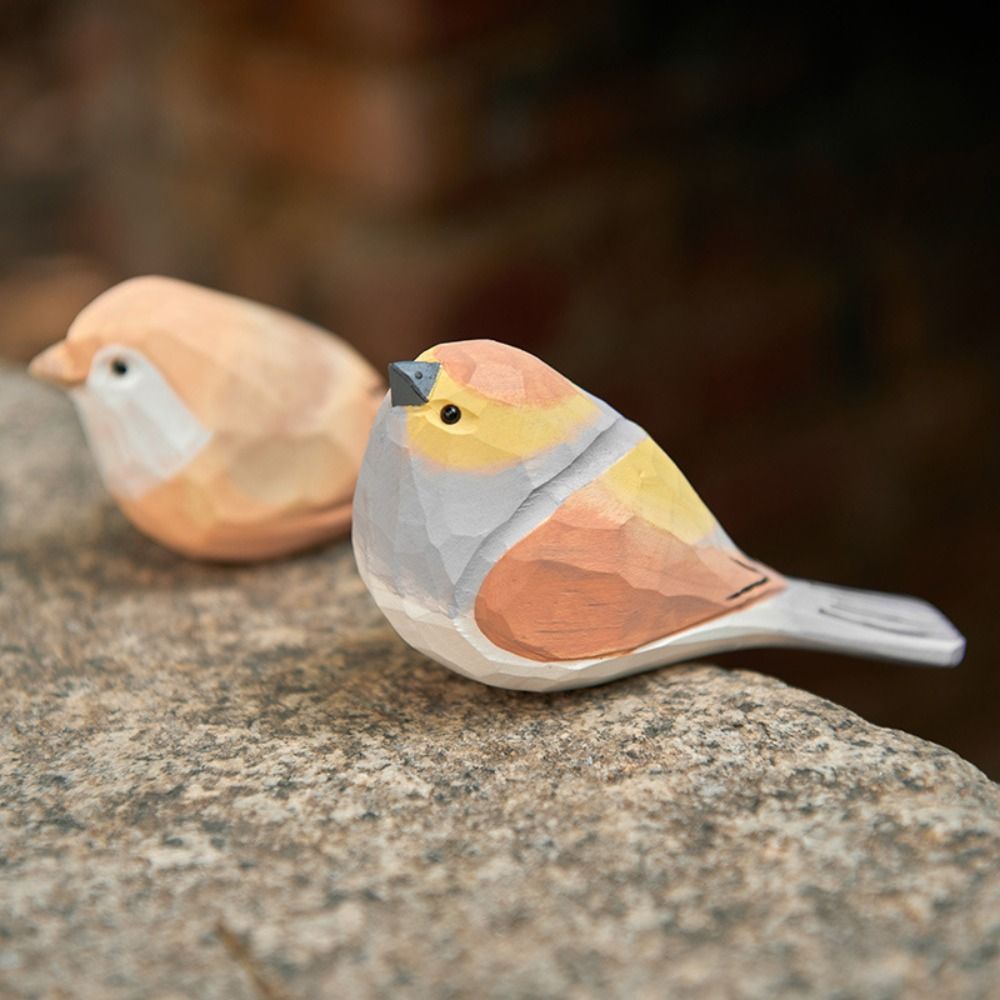 Desktop Ornament Cute Wood Carving Bird Mini Carving Small Bird Ornament Handmade Painting Wooden Bird Figurine Home Decor