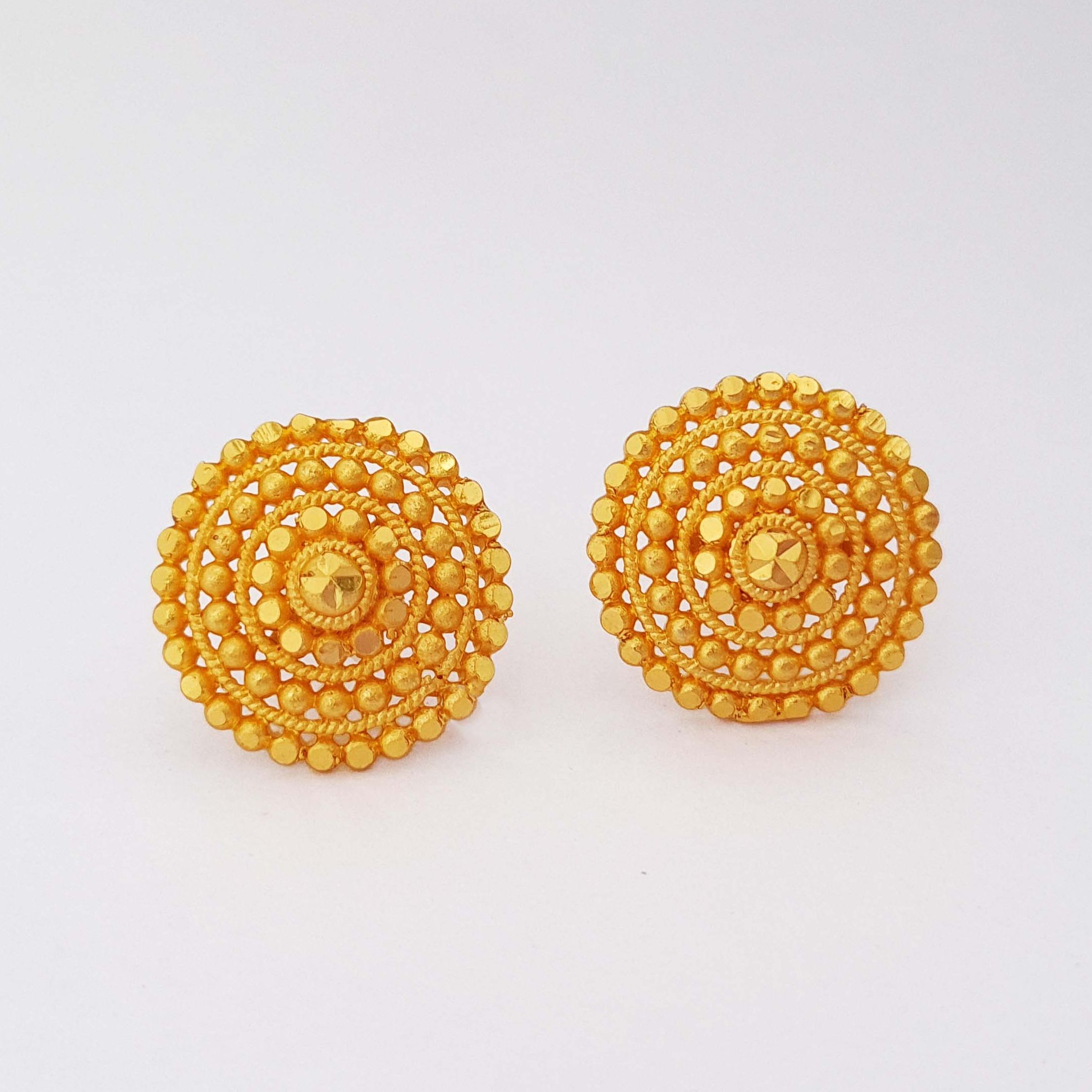 Gold Plated Earring Top For Girls Round Top Women Big Size Top For Daily Use Gold Design Top Artificial Top Golden Top For Mother Tiktik Design Top Stud Earring For Wife, Party Wear Top Gold Pattern Top Daily Usable Top Round Earring For Wife Fancy Top