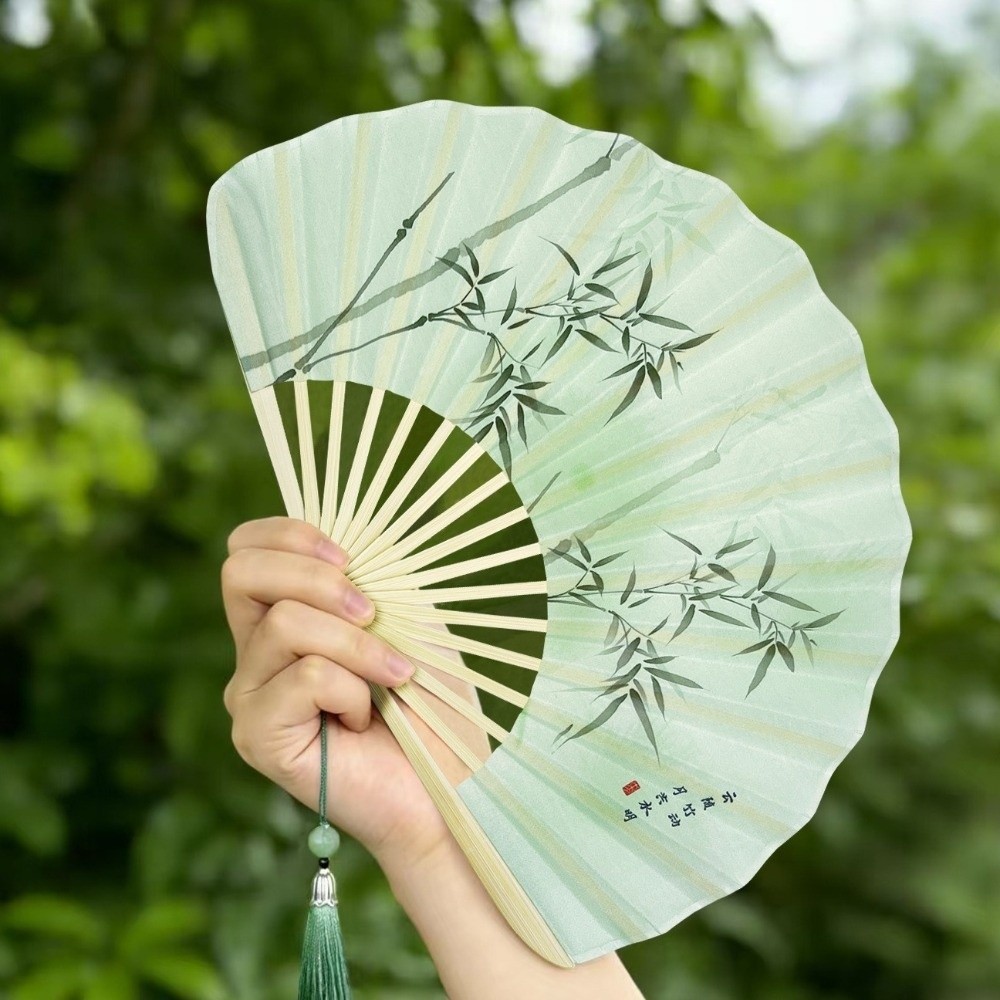 Creative Vintage Folding Fan with Tassel Portable Shell Shape Fan Decorative New Chinese Style Hand Cranked Fan Party