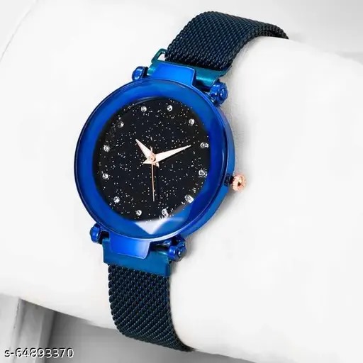 Magnetive Buckle Fashionable Round Shape Watch For Women - Black | Fashion Round Shape Watch For Women