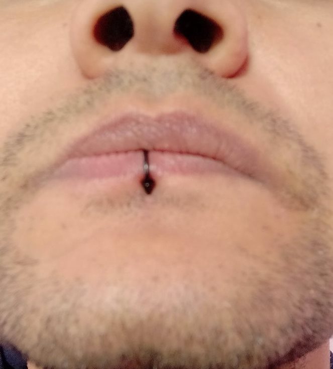 1 Piece Fake Lip Rings Cuff Non-Pierced Clip On Adjustable Lip Ring For Men (No Hole No Pain)