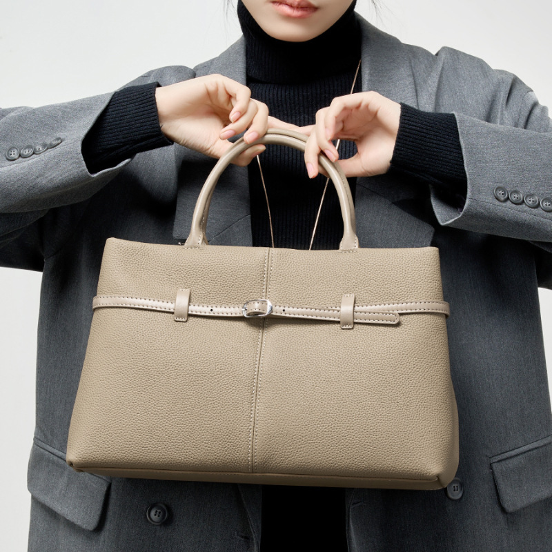 Women's High-End Genuine Leather Handbag 2026 New Spring/Summer Large Capacity Birkin Bag Women's Bag