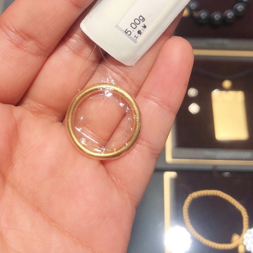 【New Arrivals】Women's Frosted Matte Solid Closed Finger Ring