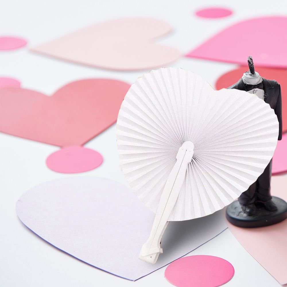 Heart-shaped DIY Graffiti Practice Calligraphy Fan Wedding Party Handheld Cooling Tools Craft Fan Fan Folding Fan Paper Fan