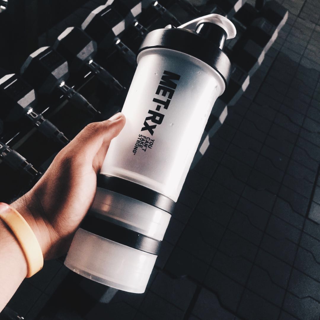 MET-Rx Protein Shaker With 3 Compartments & Spring | Protein shaker | Same as advertised