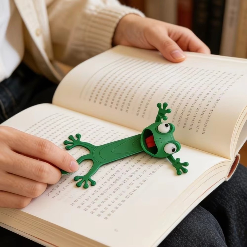 1/2Pcs Creative Funny Frog Shape 3D Frog Bookmark Lightweight Portable Durable Structure Cartoon Page Marker Vivid Stereo Effect Unique Novelty Style Stereo Book Clip Book Lover Collection