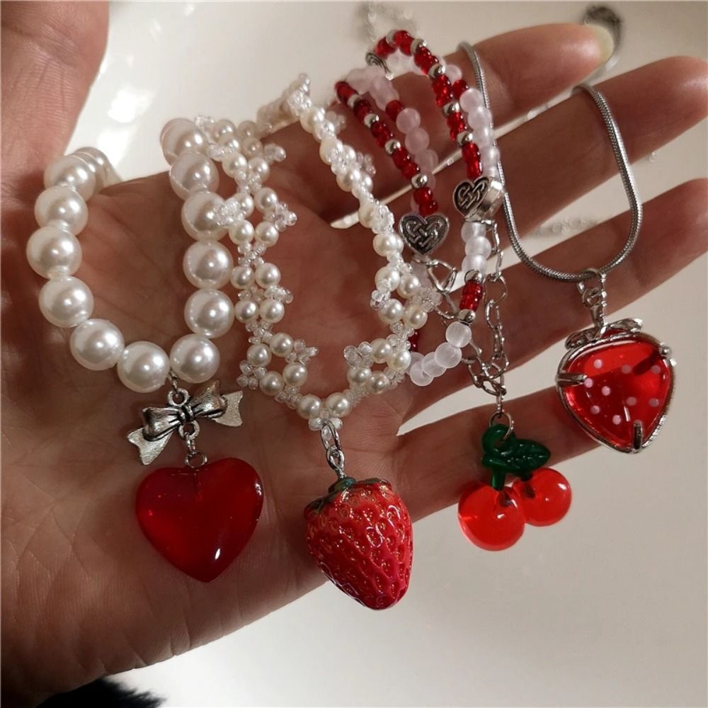 New Imitation Pearl Y2K Necklace Dopamine Versatile Choker Summer Strawberry Pendant Necklace Women Children Jewelry