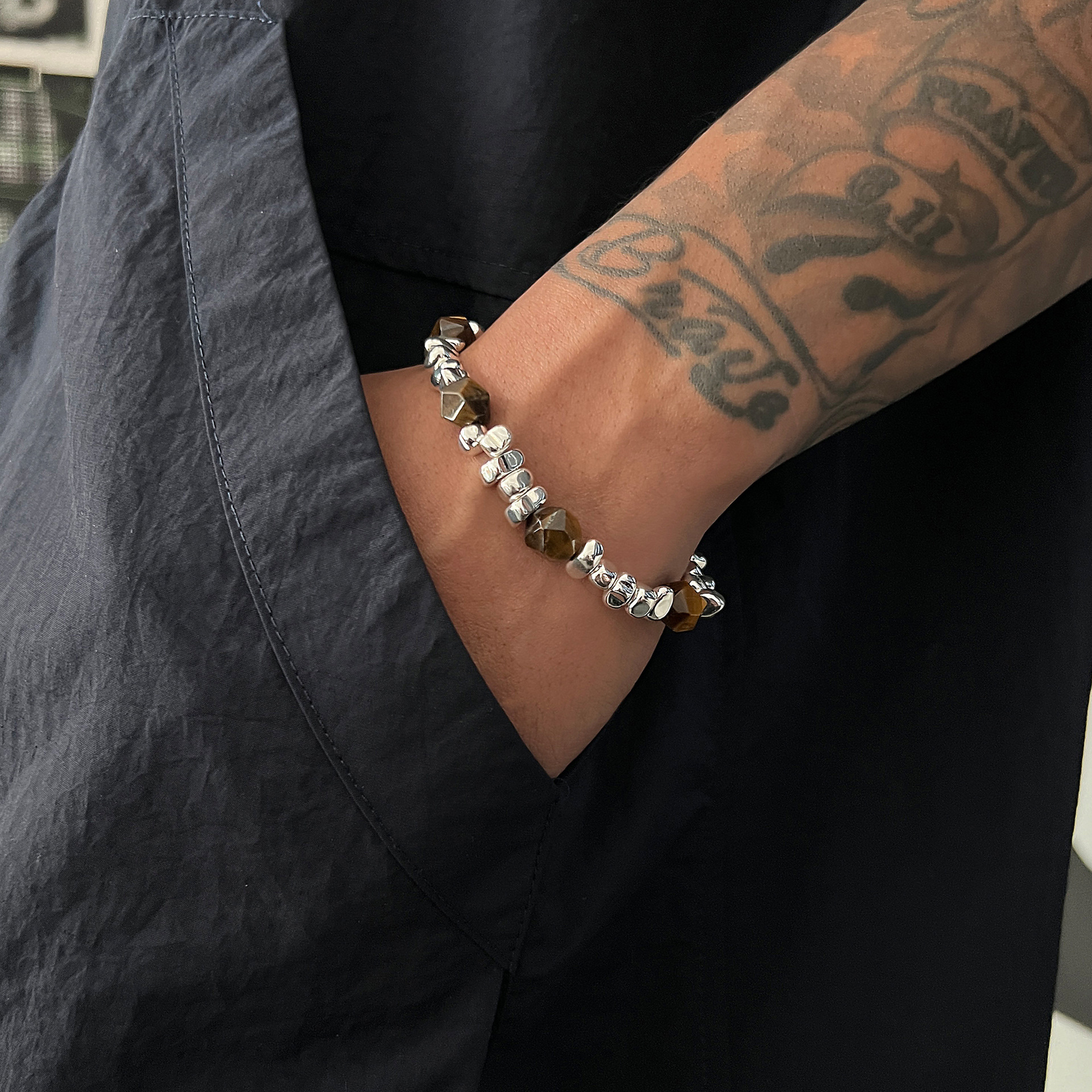 【Top Picks】New Chinese Bracelet Ins Niche Design Retro Shaped brown Stitching Original Simple Beaded Bracelet for Men