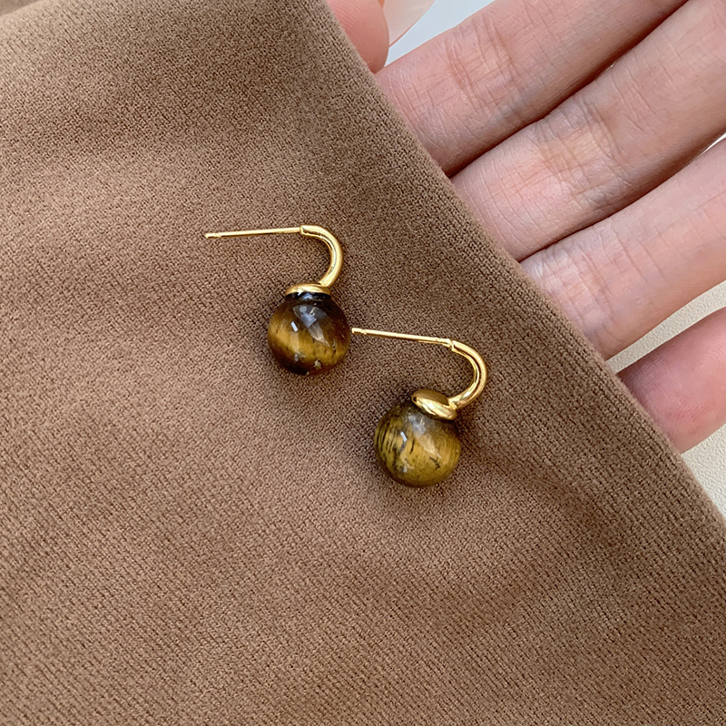 【Fresh designs】Maillard imitation tiger eye stone autumn and winter 2023 new Hong Kong style earrings earrings women's luxury high-end