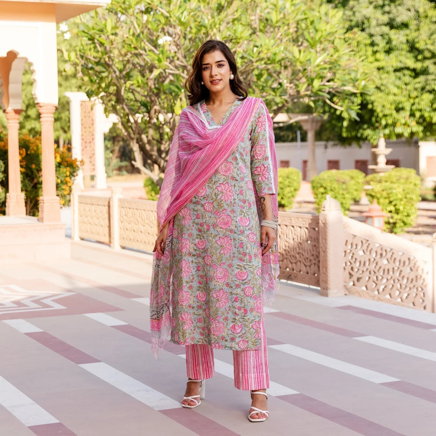 Fabdale Floral Print Kurta Palazzo Dupatta Set | Wedding, Party & Festive Wear (RYEX-030)