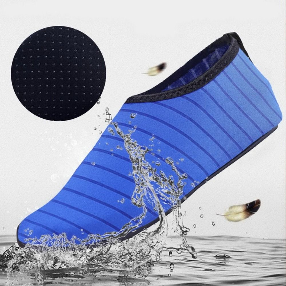 New Women Men Upstream Wading Slippers Non-slip Beach Shoes Water Shoes Light Seaside Soft Swimming Aqua Shoes