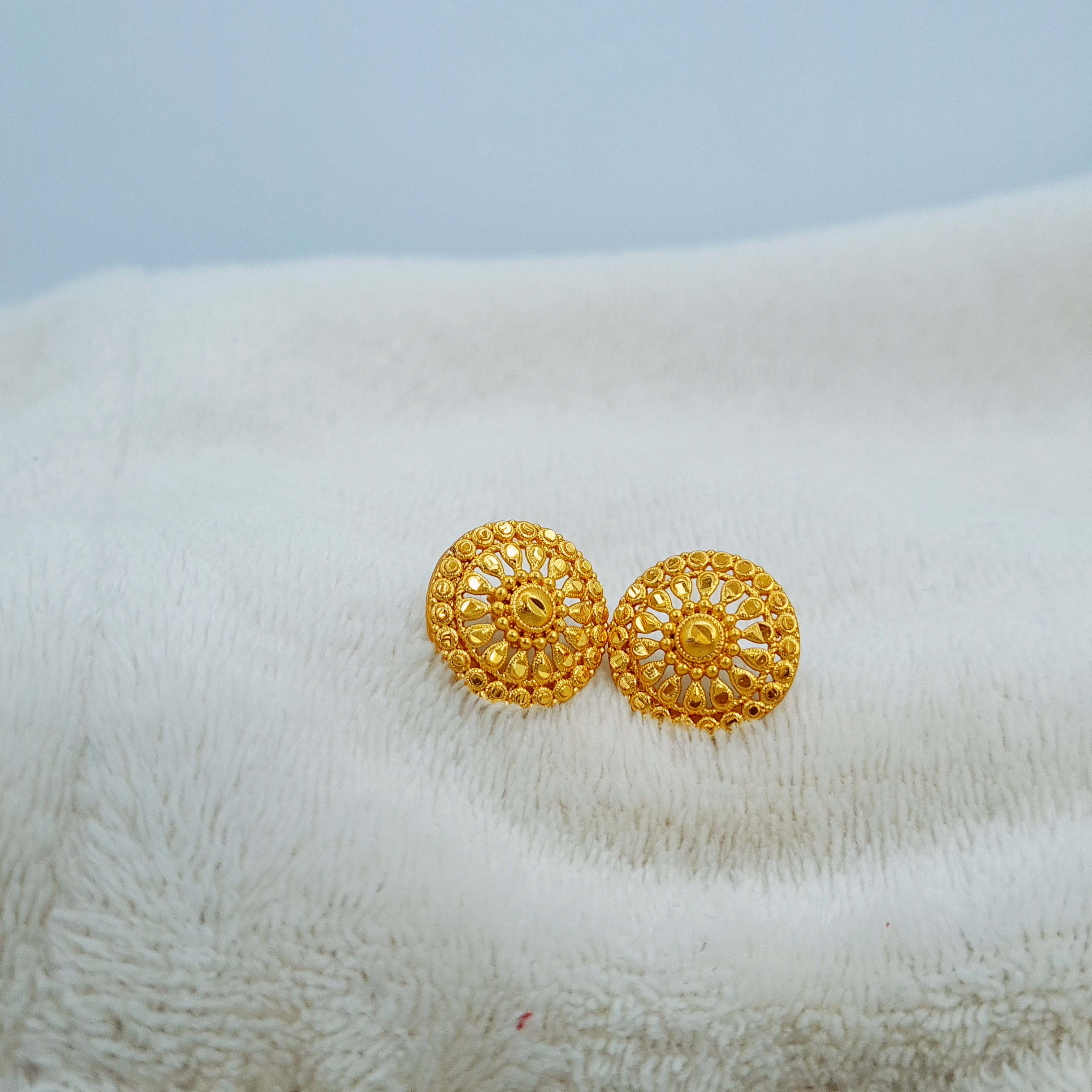 Gold Plated One Pair Top Earring With Same Design Adjustable Free Size Ring For Girls And Women