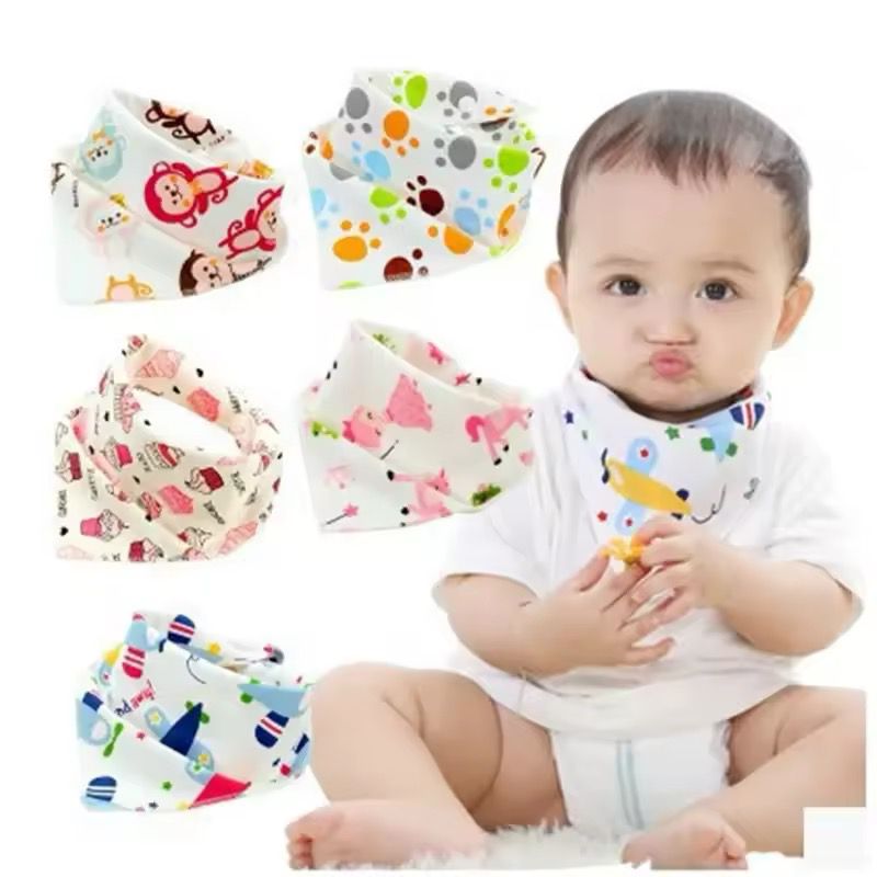 2 Pcs Washable Baby Triangle Bibs with Buttons For Baby
