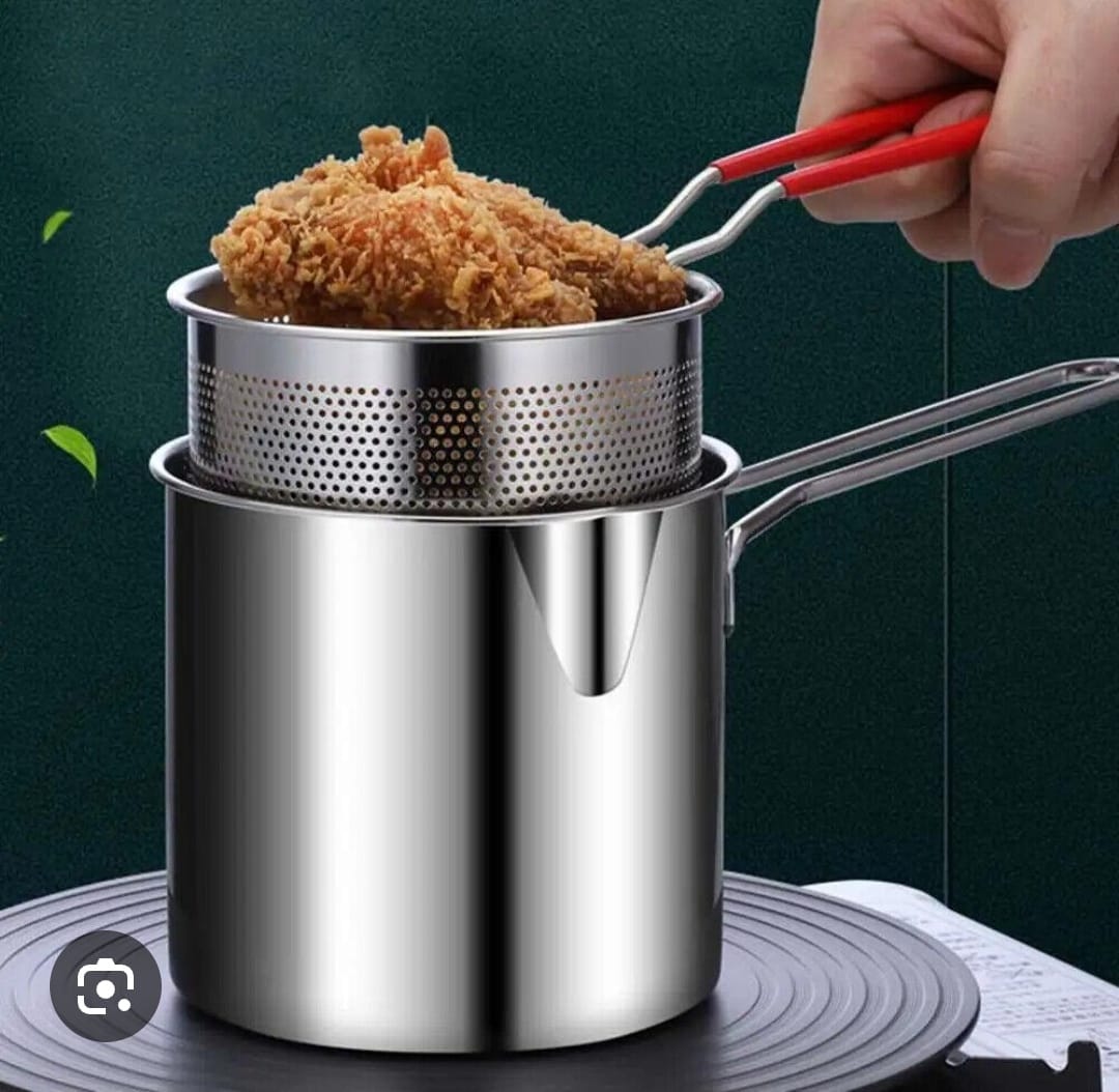 Stainless Steel Deep Fryer for Deep-frying Food by Immersing it in Hot Oil