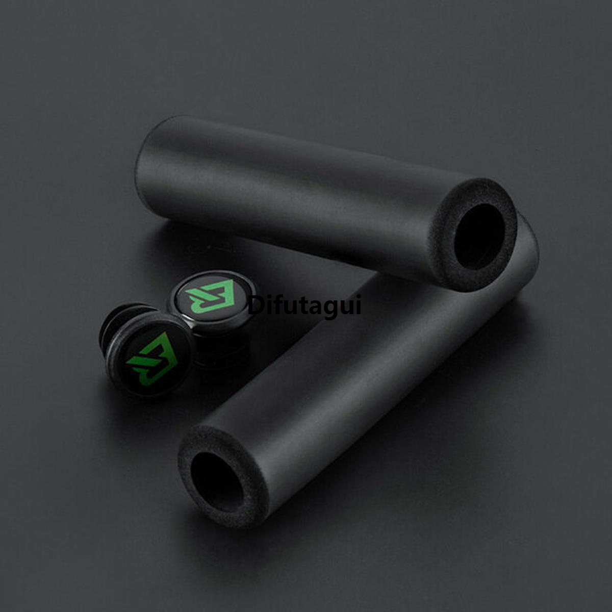 Difutagui 【 】ROCKBROS Ultralight Sponge Grips Cycling handlebar Mountain Road Bicycle Affordable Handle Grip Silicone Handlebar Soft Anti-slip Shockproof Bike Accessories