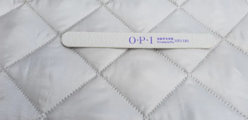 1 Piece OPI Nail Filer 100/180 OPI Nail File)