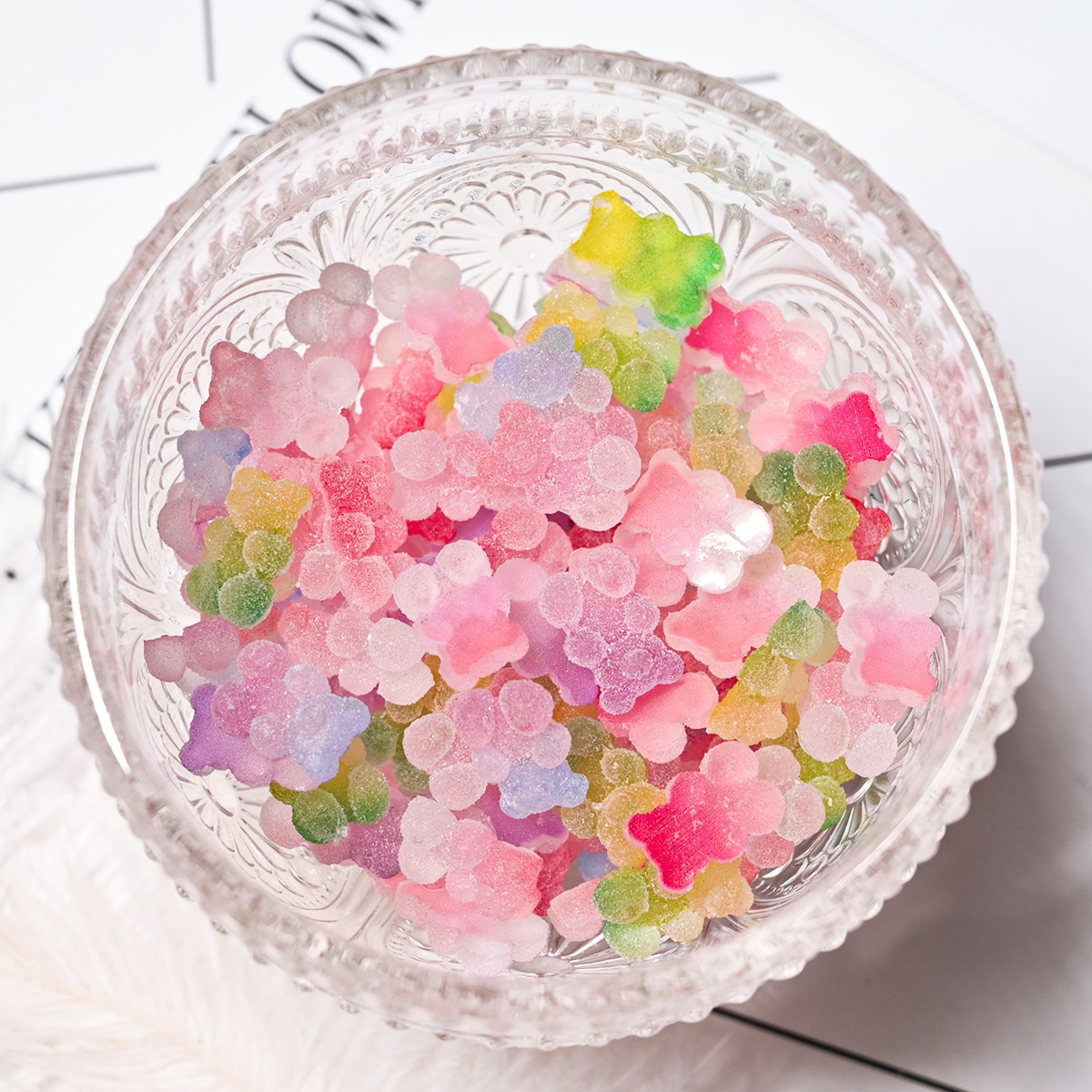 HOT 60/50pcs Gradient Gummy Bear Nail Art Charms Kawaii Bear Star Heart Resin Nail Rhinestones Cartoon Soft Candy Nail Accessories