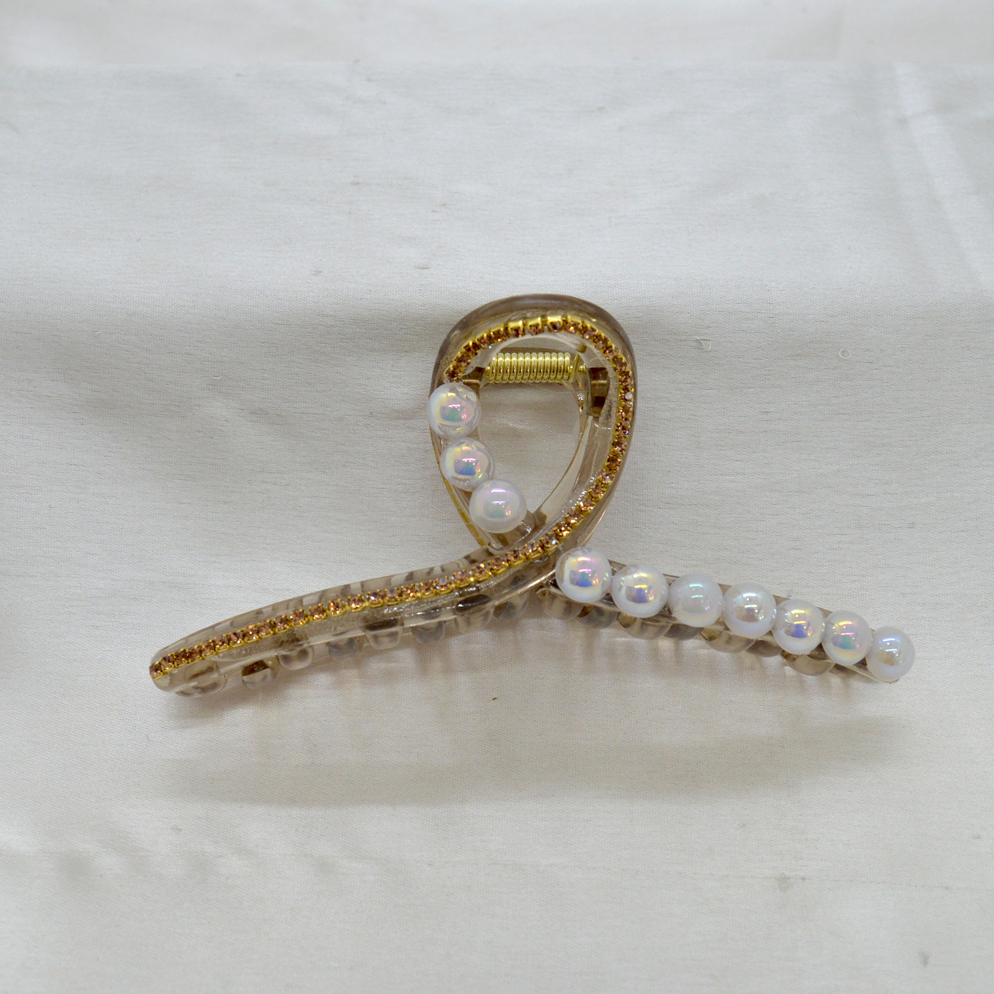 Jewels Of Nepal Trendy Infinity Style Faux Pearl Studded Hair Claw Clip For Women