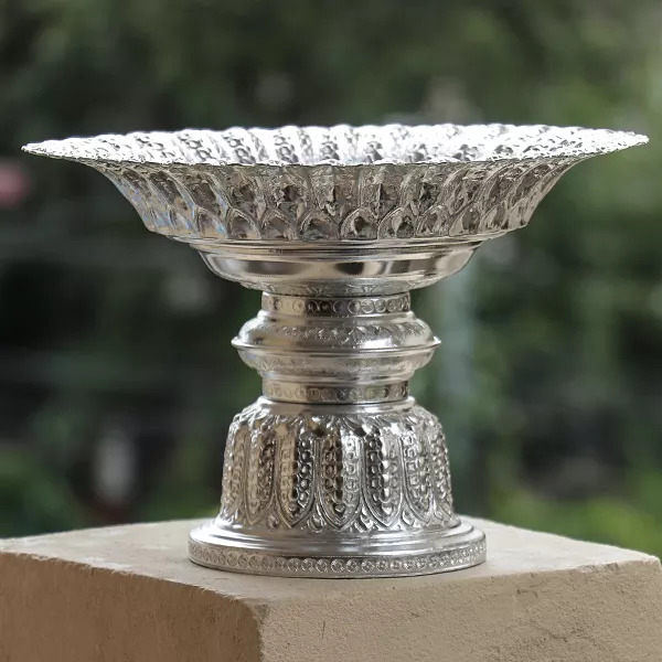 34 Cm. Thai Sliver Coated Aluminium Traditional Tray With Pedestal For Worship (Tika Thali)