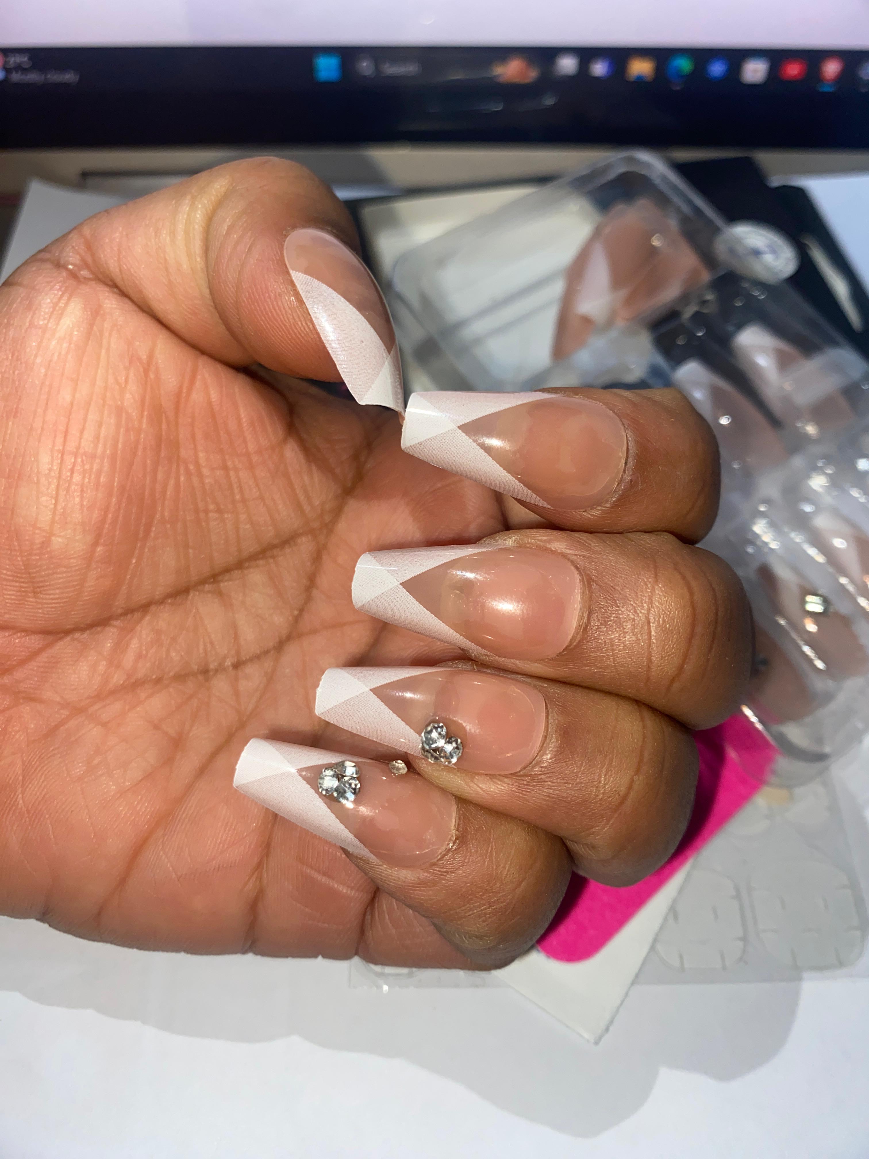24 Pieces Nude Press on Nails With Mini Kits