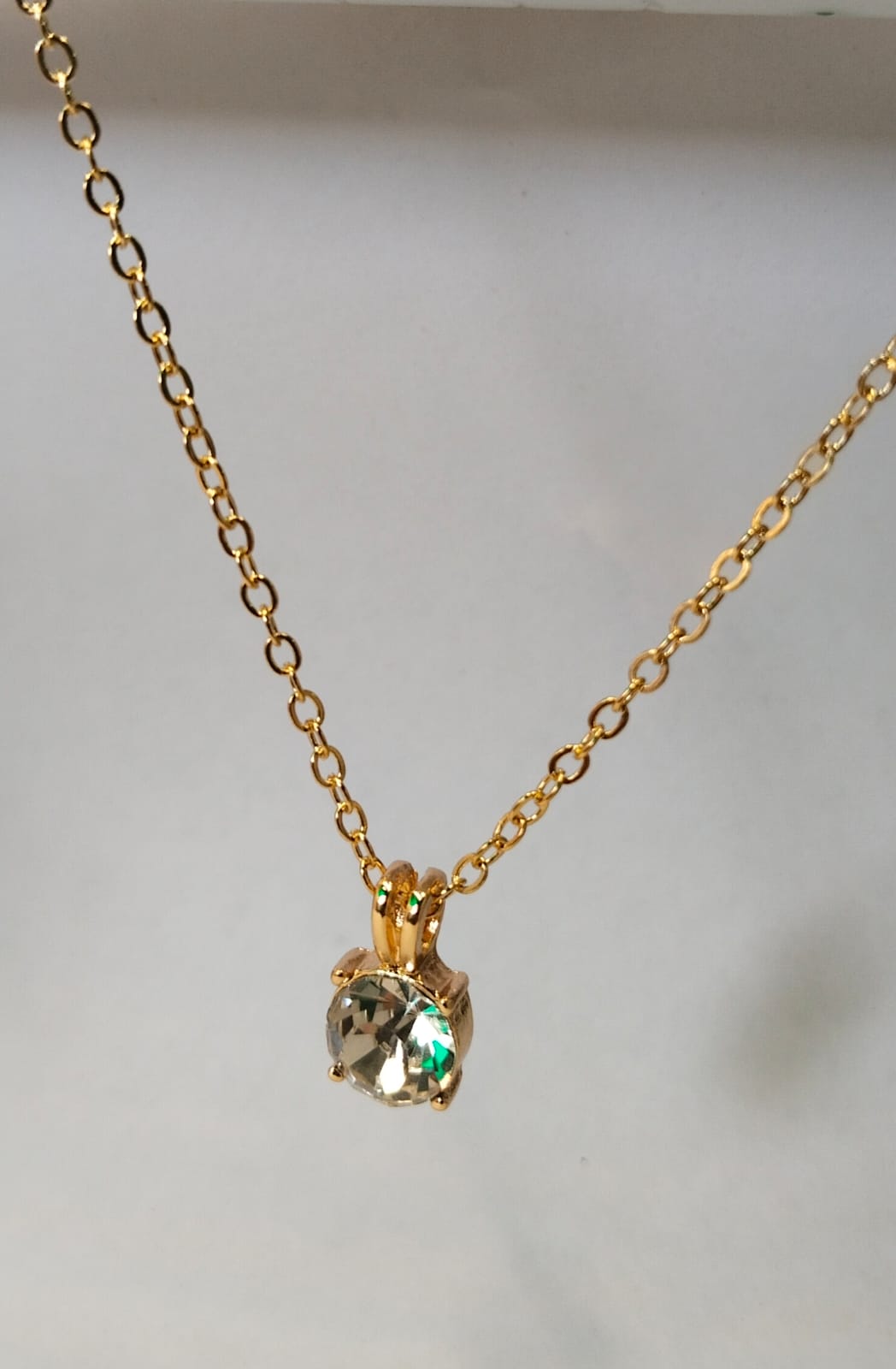 Simple 18k Gold Stainless Steel Six Prong Bezel Setting Single Solitaire Diamond Cubic Zircon Pendant for Girls