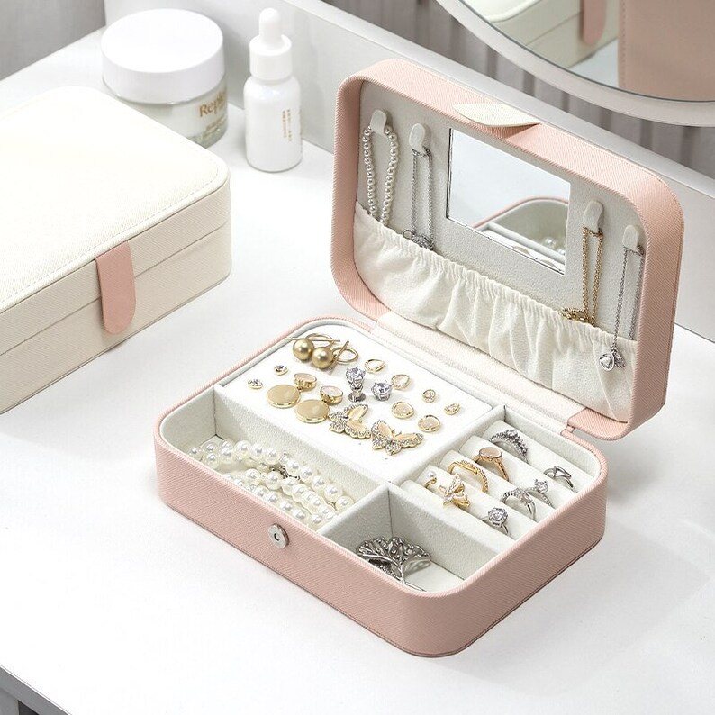 Portable Jewelry Storage Box With Small Mirror(SP01218) (Colour May Vary)