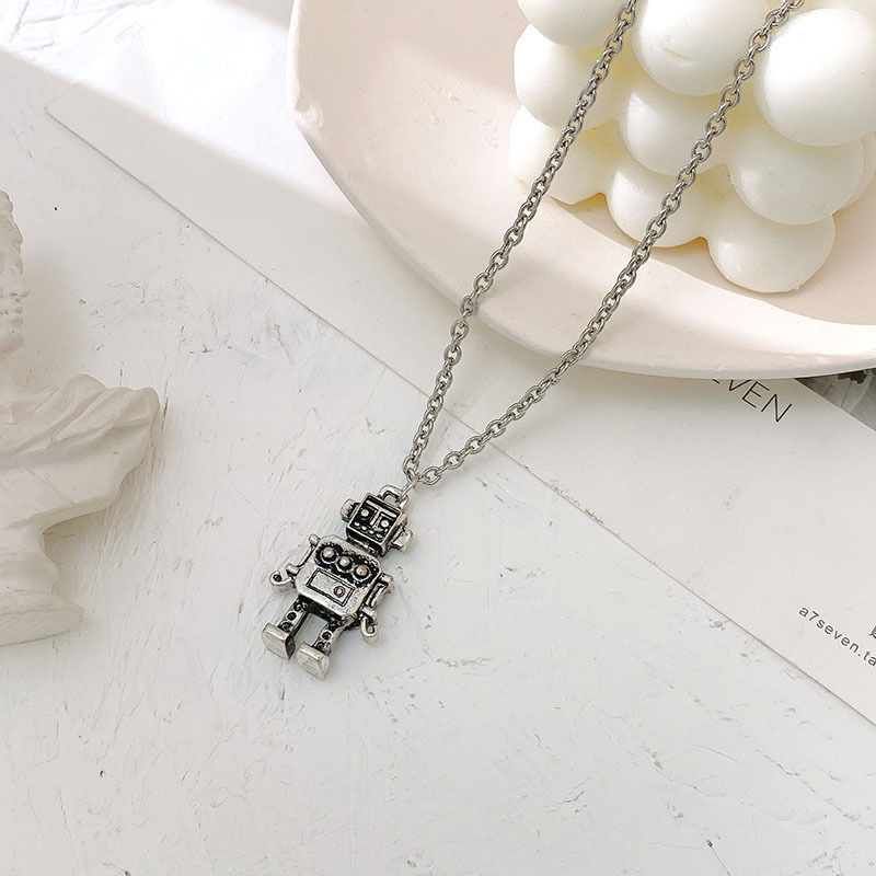【Innovative designs】Korean Retro Cute Cartoon Robot Men's Trendy Hip-Hop Street Women's Woolen Chain Accessories
