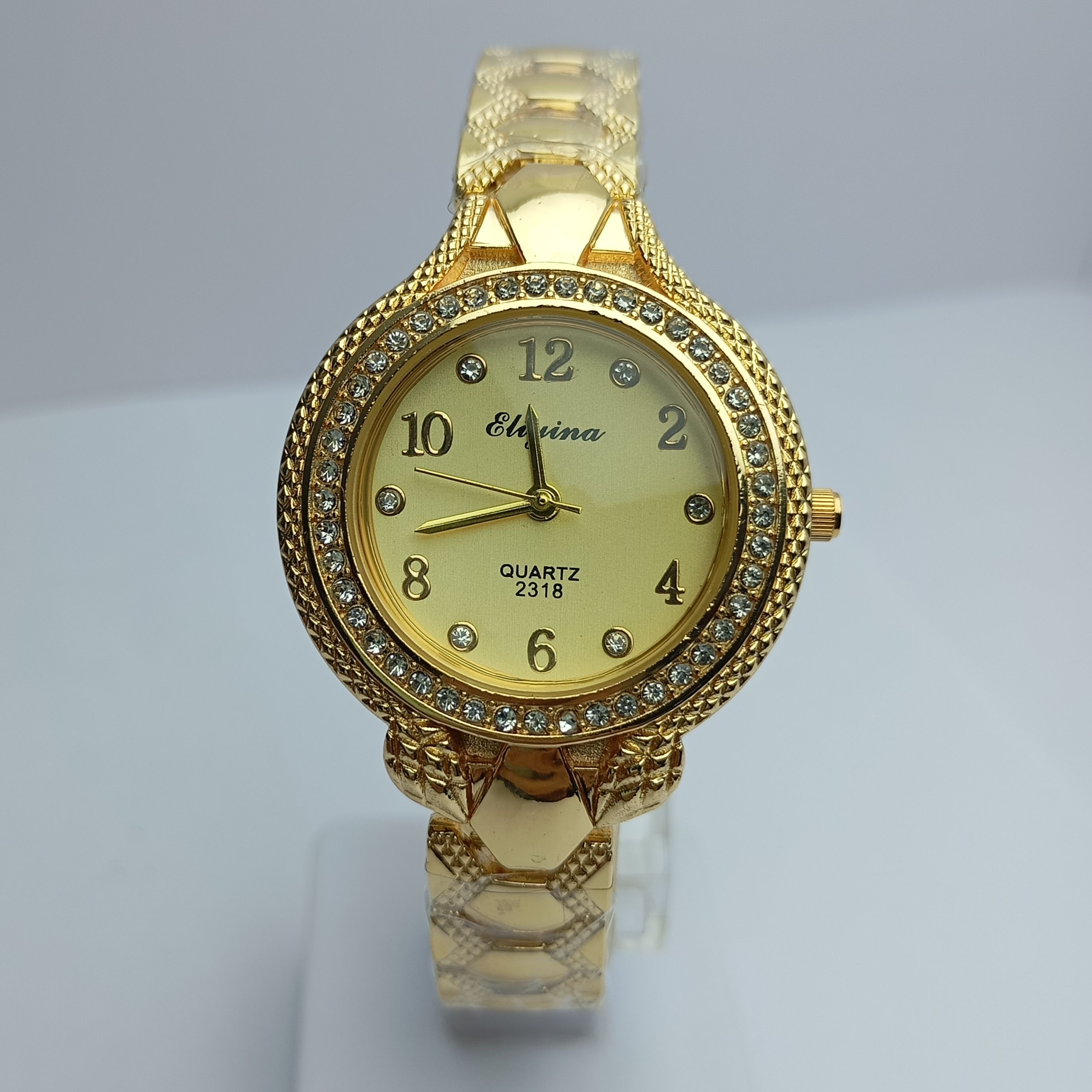 New Design Square Gold Roman Numbering Dial Stainless Steel Gold Chain Fashionable Waterproof Watch For Women