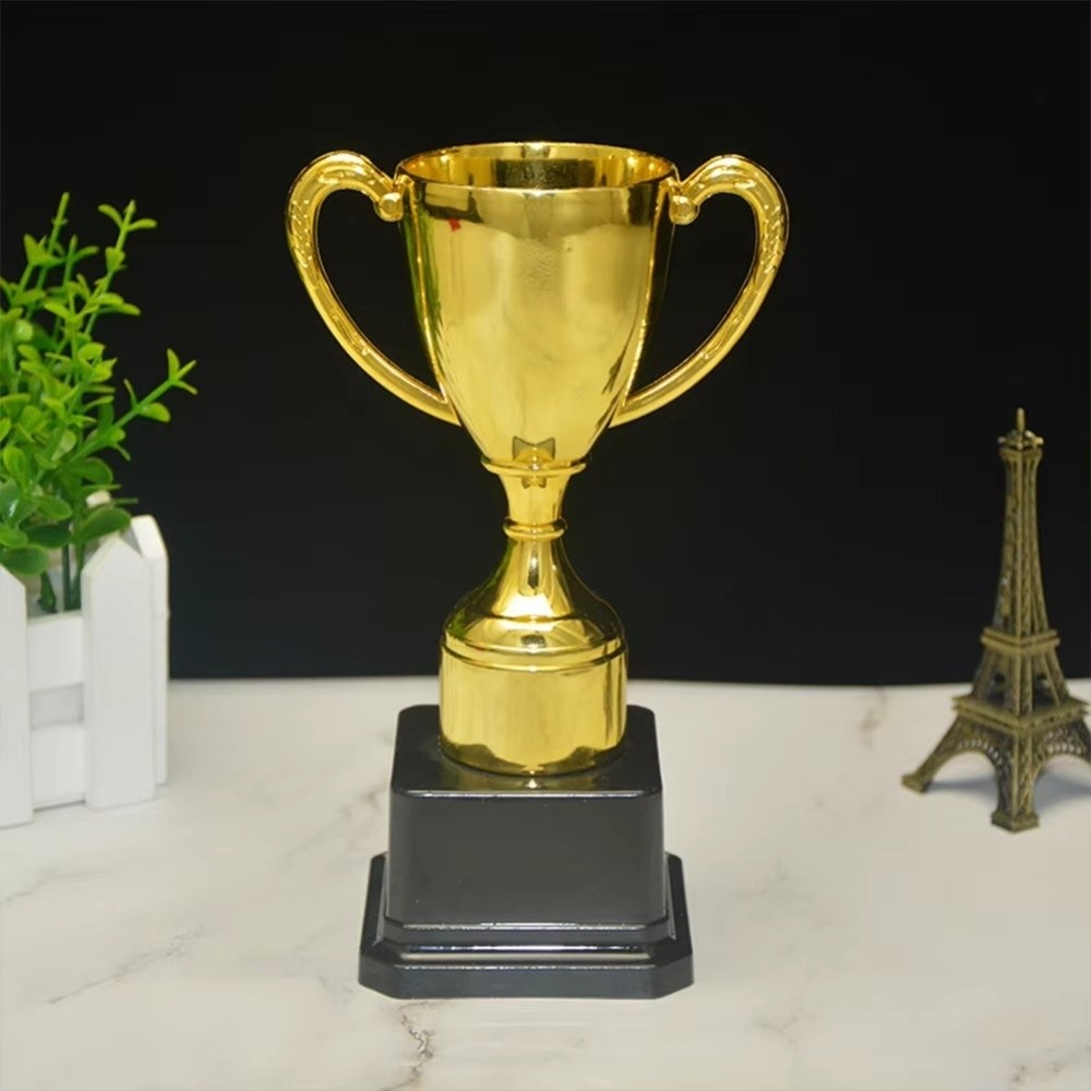 New Gold Gold Trophy Awards Plastic Crown Prize Cup School Rewarding Supply Award Cup School Competition