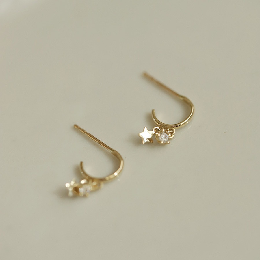 【New Small Broken Diamond Stars Cute Earrings Women's Simple Elegant Five-pointed Star Earrings Ear Jewelry