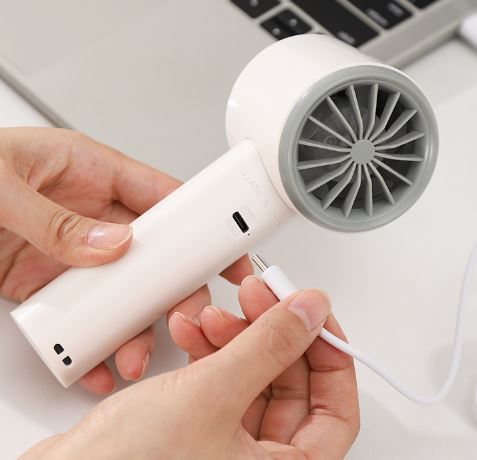 Creative Handheld Turbocharged Small Fan Type C USB Charging Portable Cooler