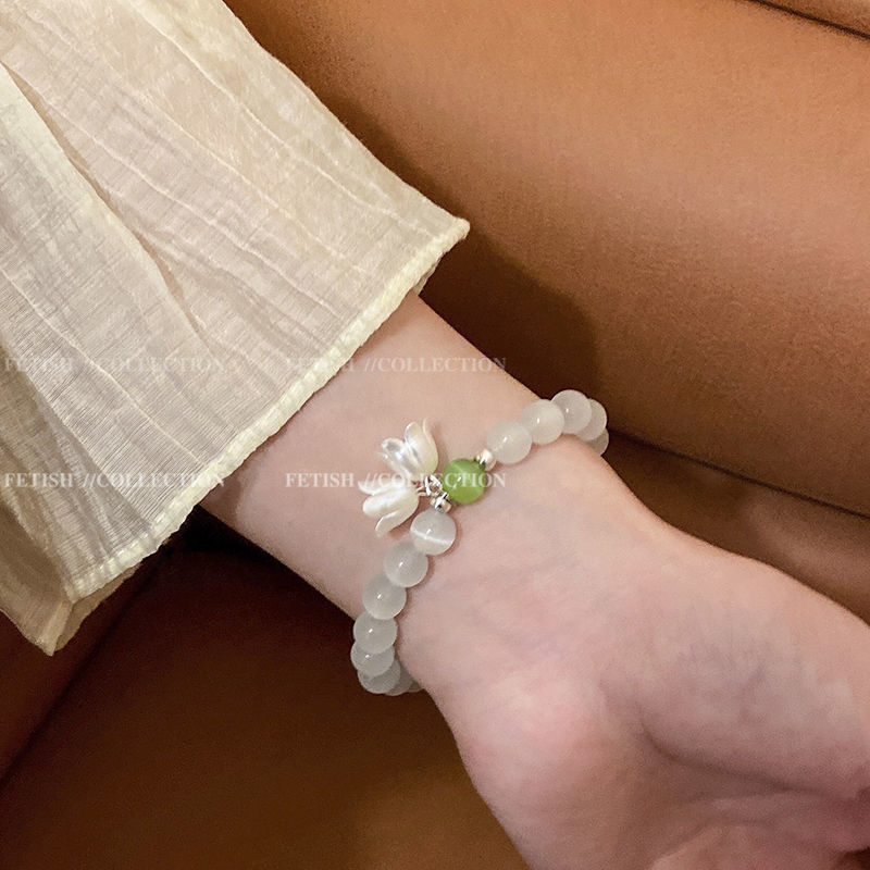 【New arrivals】. Retro fairy style lily orchid white beads bracelet female summer ins Mori light luxury niche high-end girlfriends birthday gift
