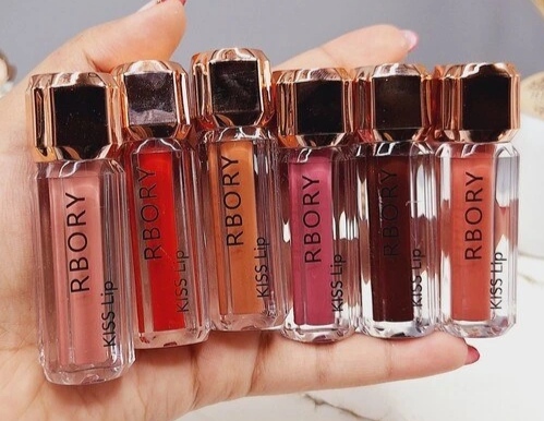 1 Pc Long Lasting Water Proof, Light Weight Matte Lipstick