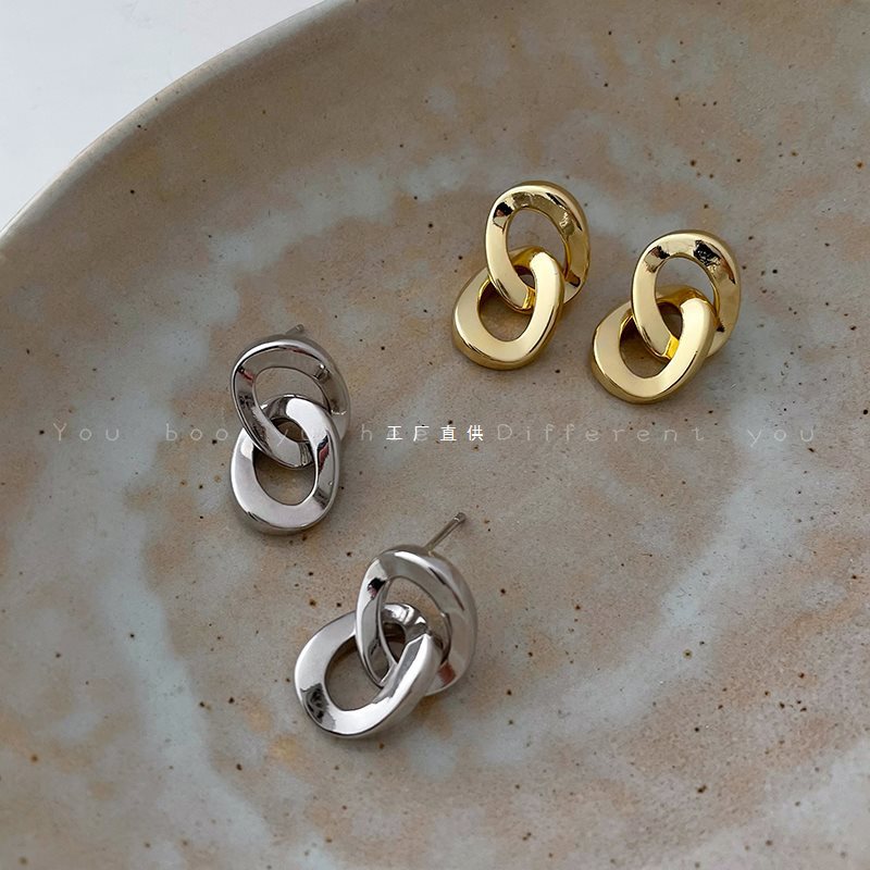 【Top Picks】Cold Style Metal Chain Earrings for Women 2024 New Style Elegant Earrings Niche silver Ear Jewelry
