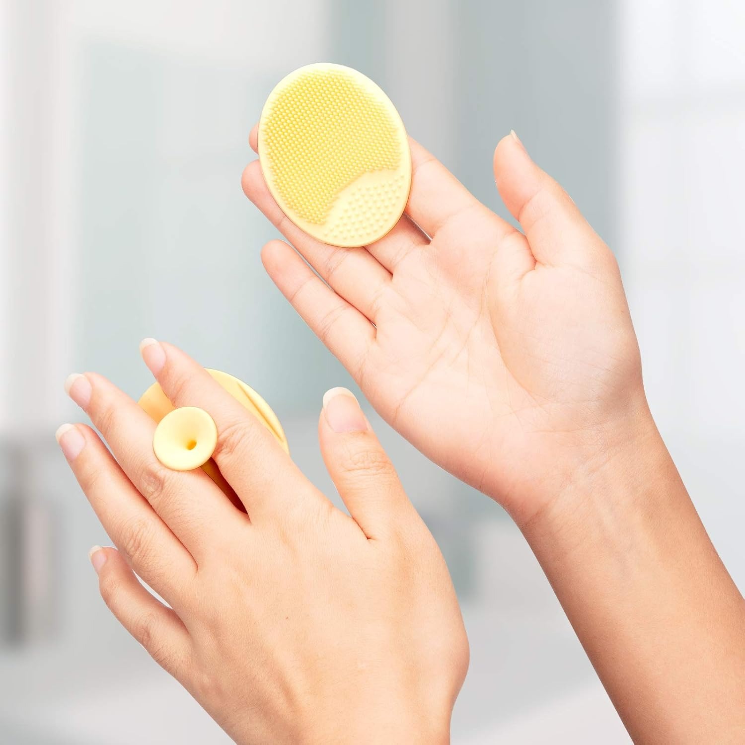 Face Scrubber, 2 pack Soft silicone cleansing and exfoliating pads