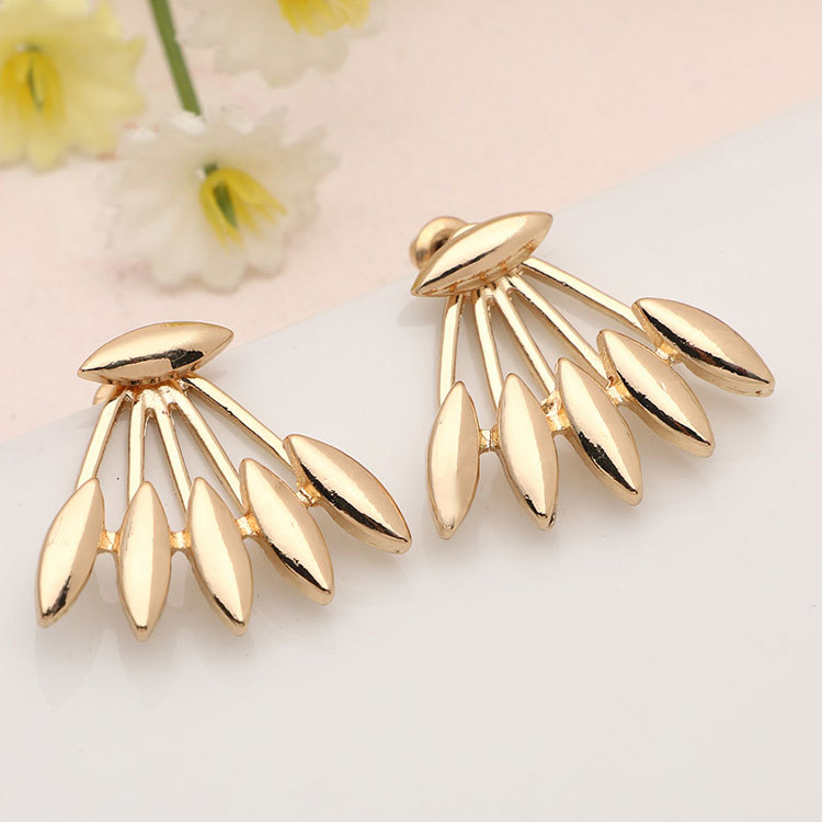 【Special offer】Korean style simple fashion jewelry personality design smooth pointed horse eye shaped earrings new front and rear hanging earrings for women