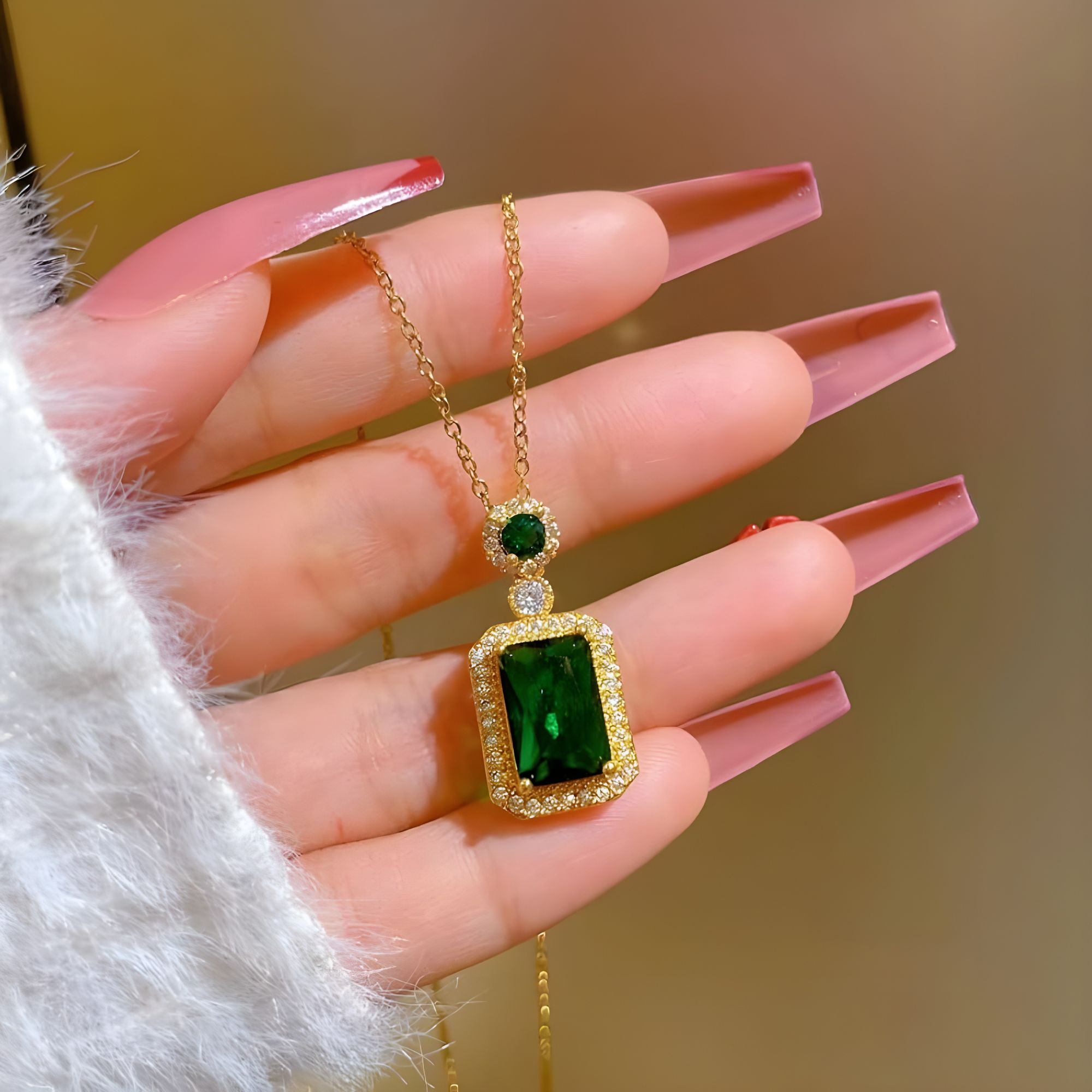 Solid Green Color Pendant Stainless Steel Necklace For Women