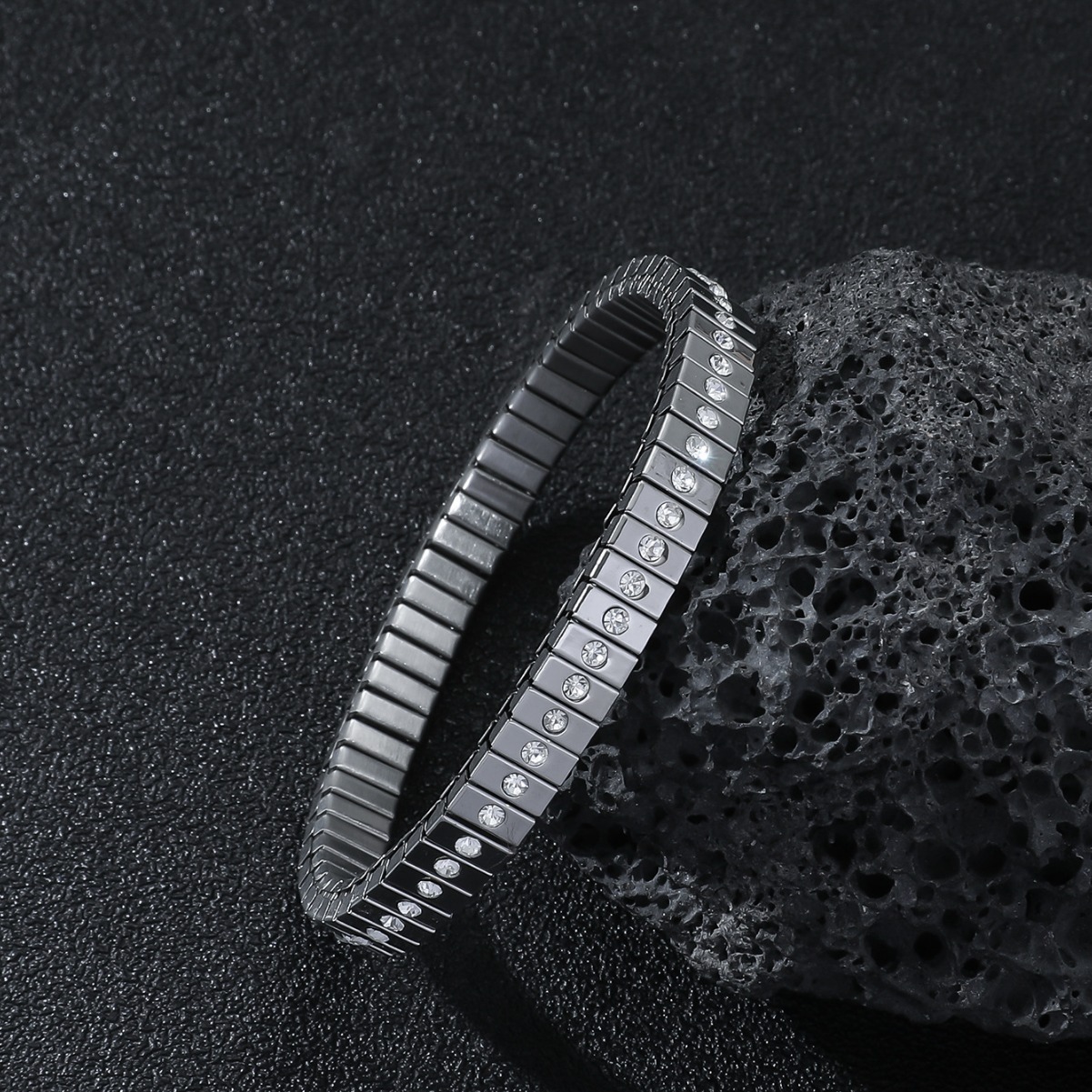 【Special offer】Simple Light Luxury Stainless Steel Zircon Elastic Bracelet Men's Personalized All-match Titanium Bracelet
