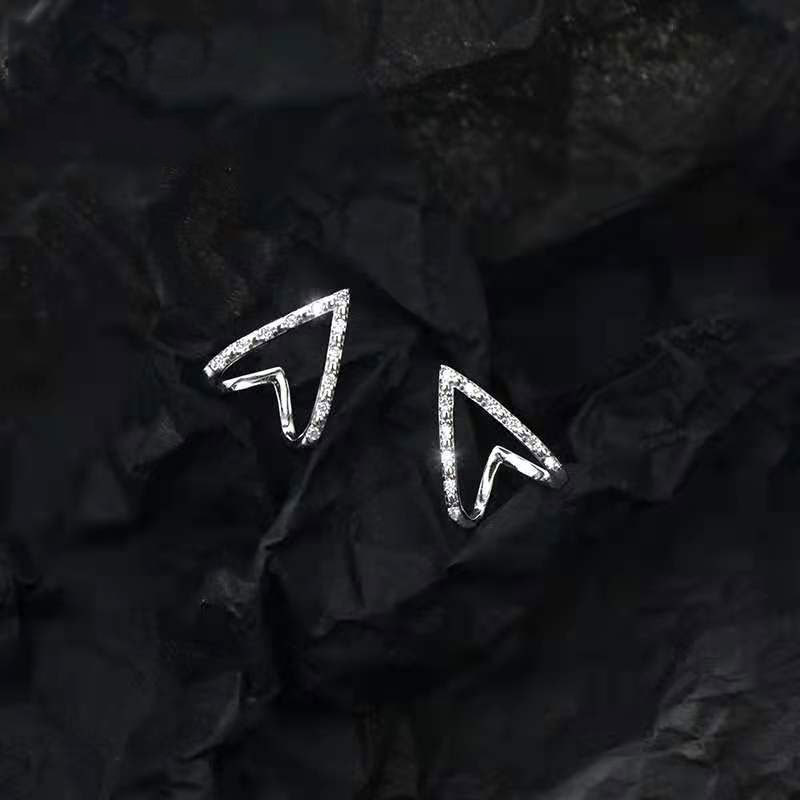 【Mega Sale】Stud Earrings Women's Fashionable Ins Cold Style Summer Hollow Earrings Elegant and Earrings