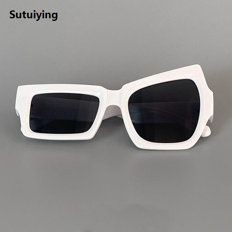 Sutuiying New Vintage Man Square Sunglasses Women Rectangular Funny Sun Glasses Outdoor Street Photography Eyewear UV400 Gafas De Sol