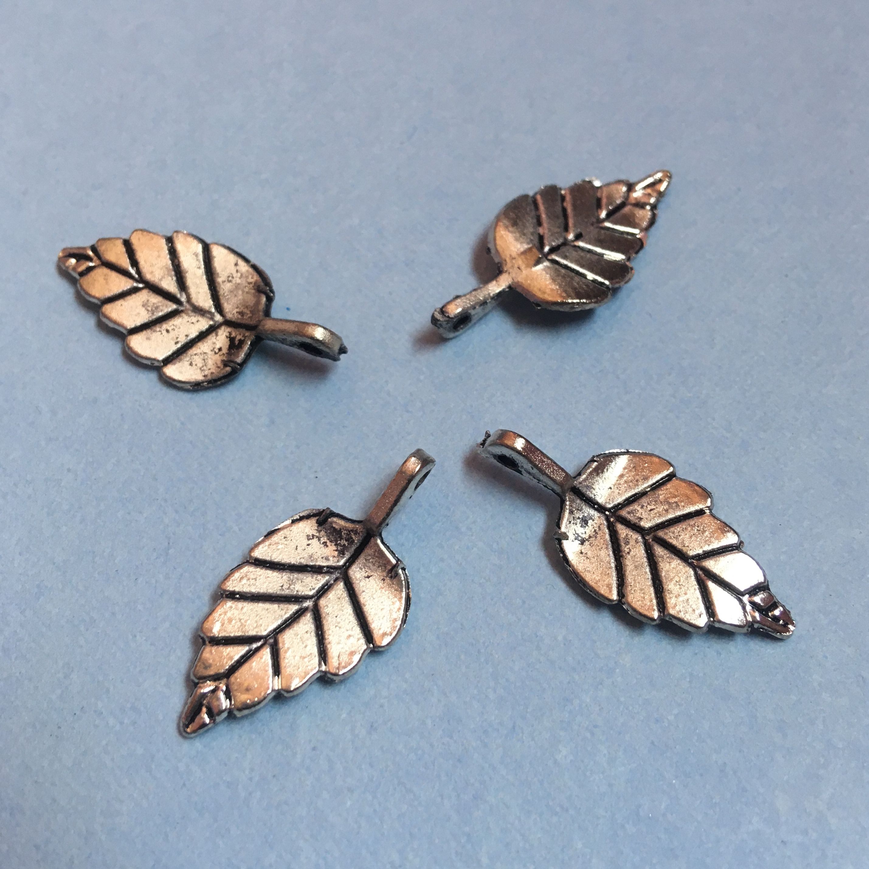 Silver Alloy Vintage Leaf Charms: Set of 4 For DIY Bracelet, Necklace, and Earring Jewelry Making