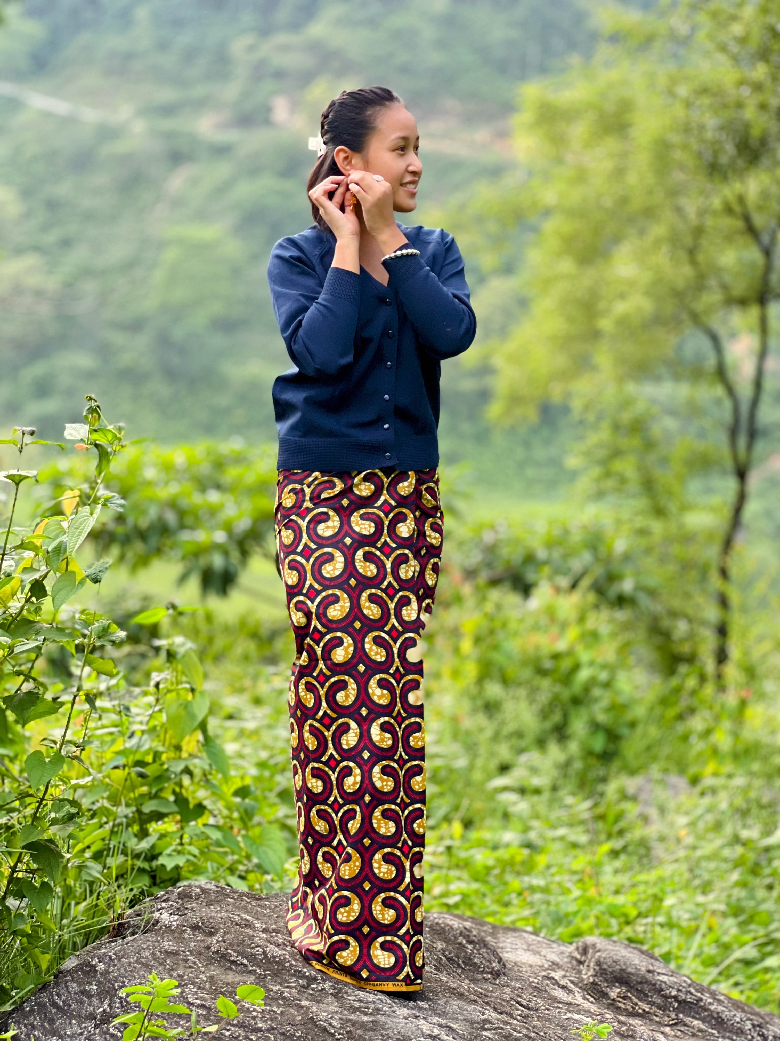 Cotton Print Lungi for Women - AVAGON Small Circles Print