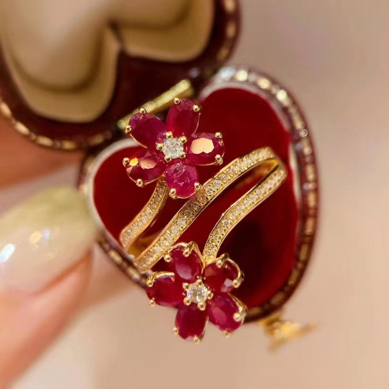 【Year-End Sale】Retro High-end Flower Ruby Ring Women's Light Luxury Full Diamond Opening Finger Ring