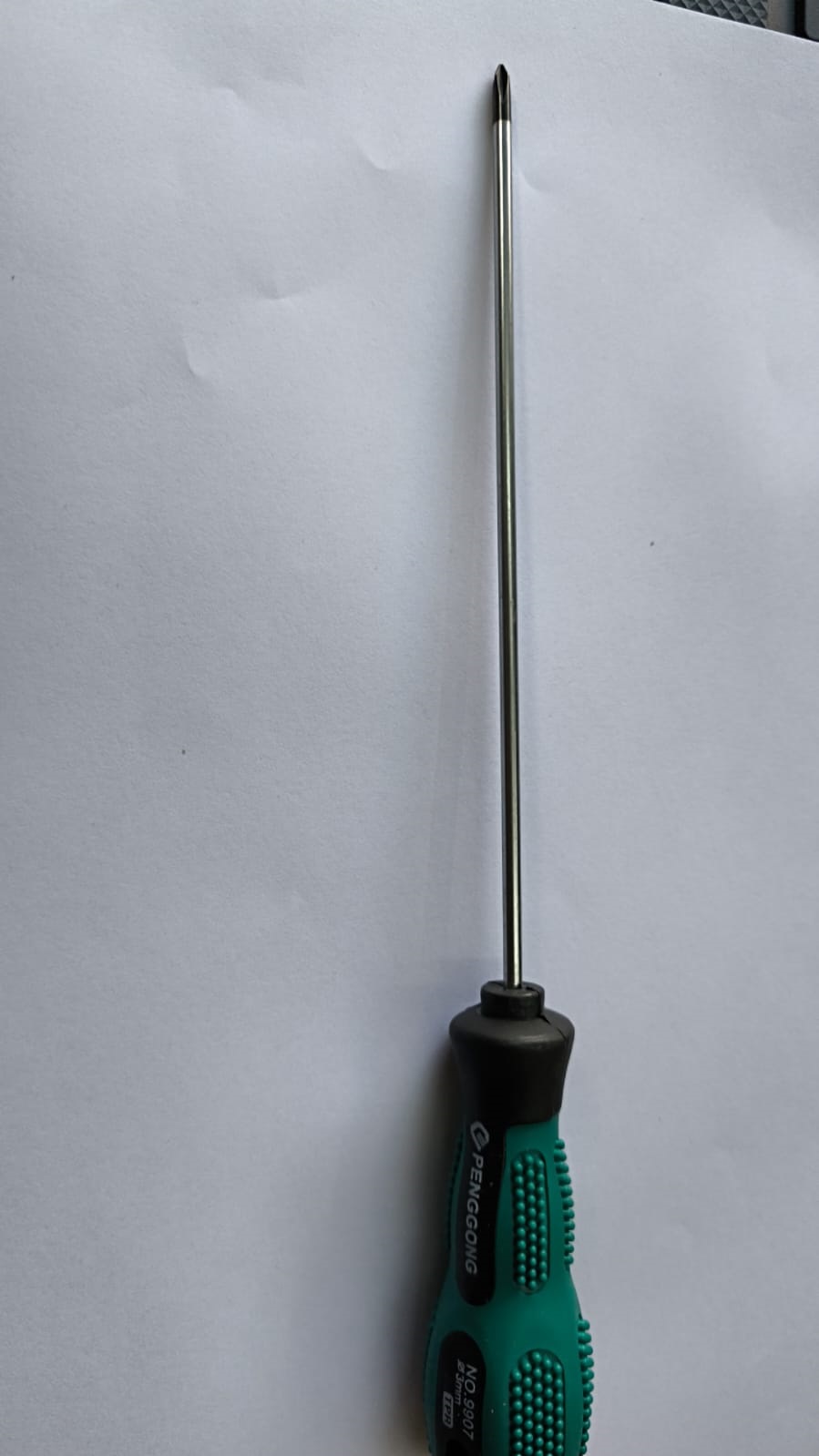 SCREW DRIVER LONG MAGENTIC BLACK TIP PLUS 3MM TIP FOR LAPTOP DESKTOP AND OTHER DEVICES BRAND PENGGONG 23 CM LONG