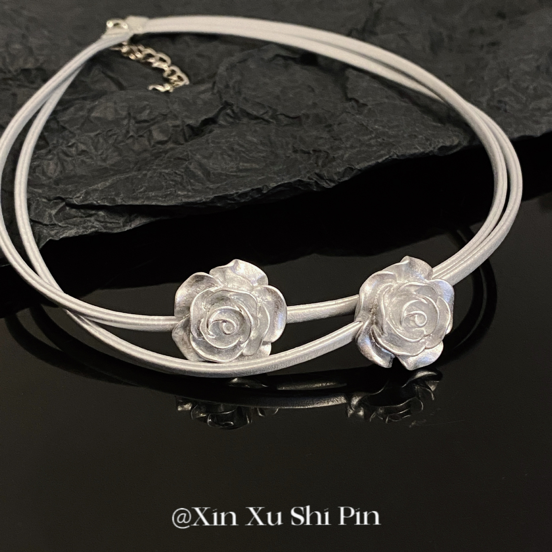 【Cheap】silver rose clavicle chain niche cold wind choker sweet cool hot girl necklace 2023 new neck chain women