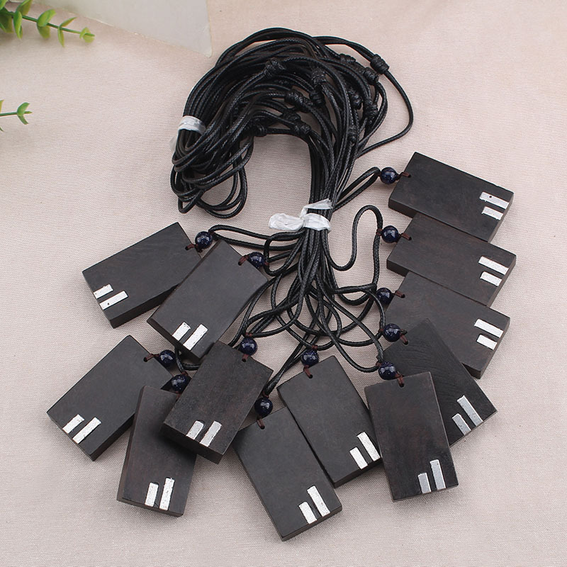 【Top Picks】Ebony vintage fashion sweater chain pendant men's simple geometric necklace versatile cotton and linen accessories women