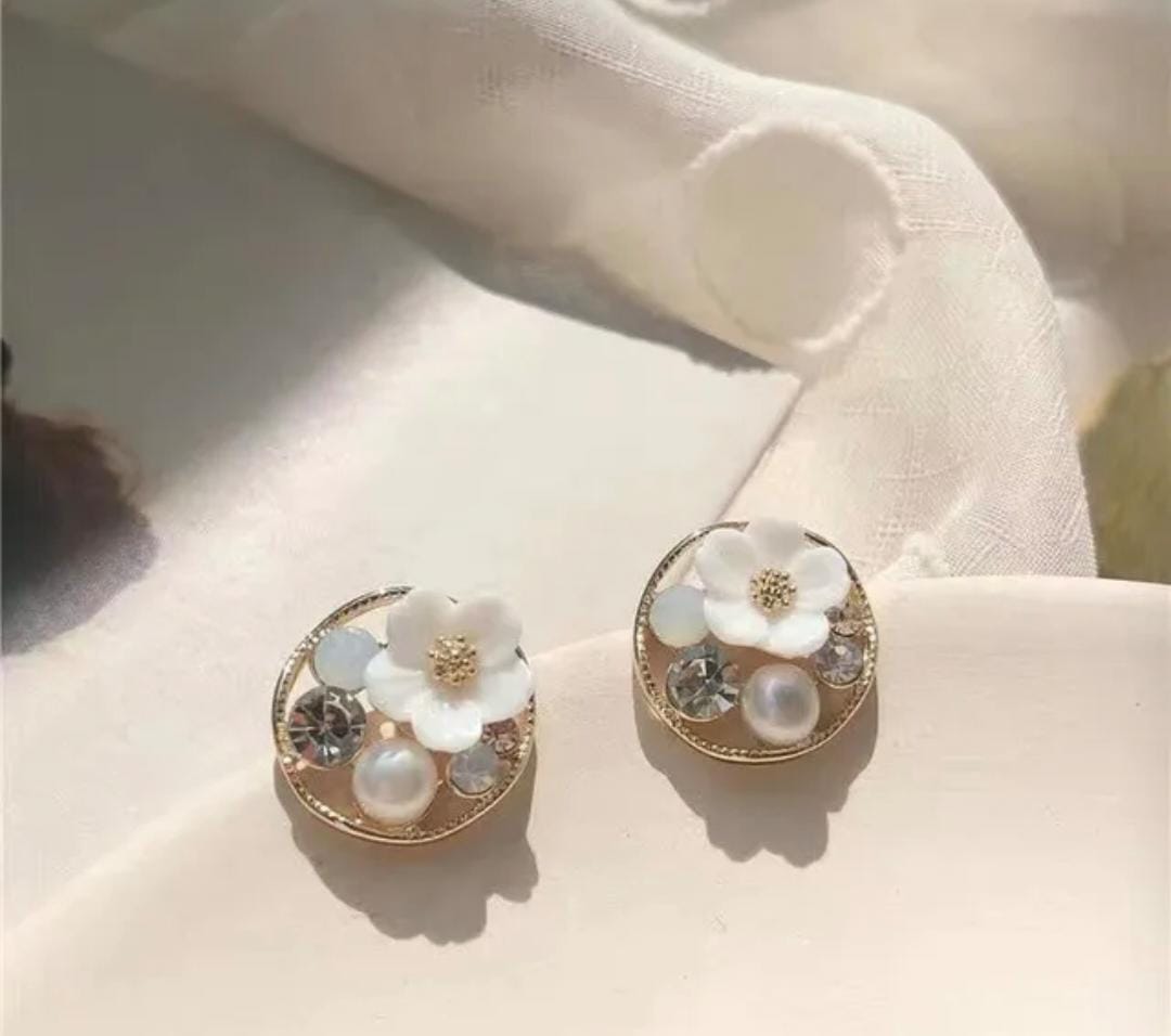 Luxury Crystal Pearl Flower Earrings for Women Female Jewelry Party Accessories New 2024