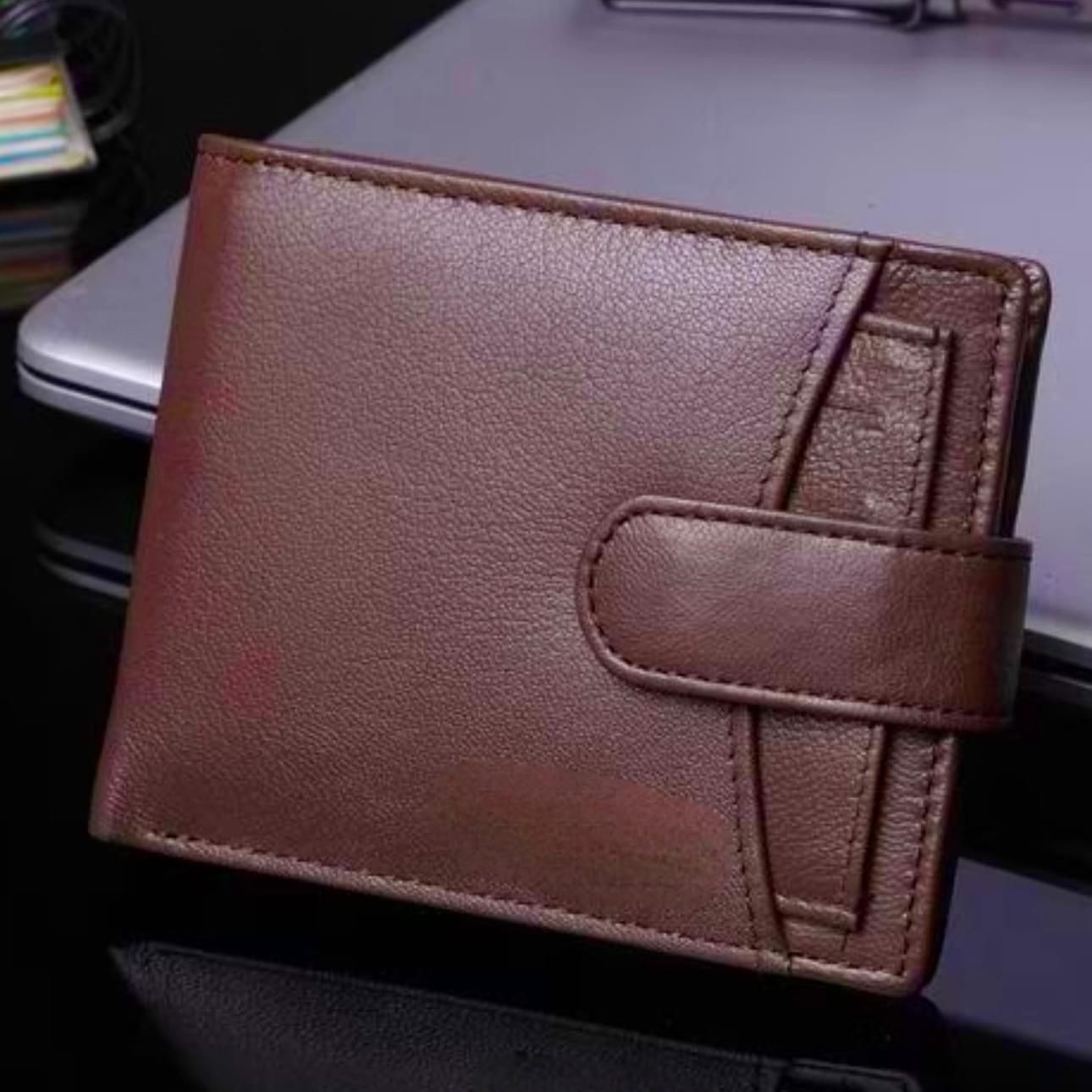 Elegant Brown Button-Closure Leather Wallet for Men - New Premium Quality Fashion Accessory